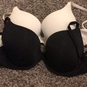 Victoria’s Secret bra bundle 34C—three bras!